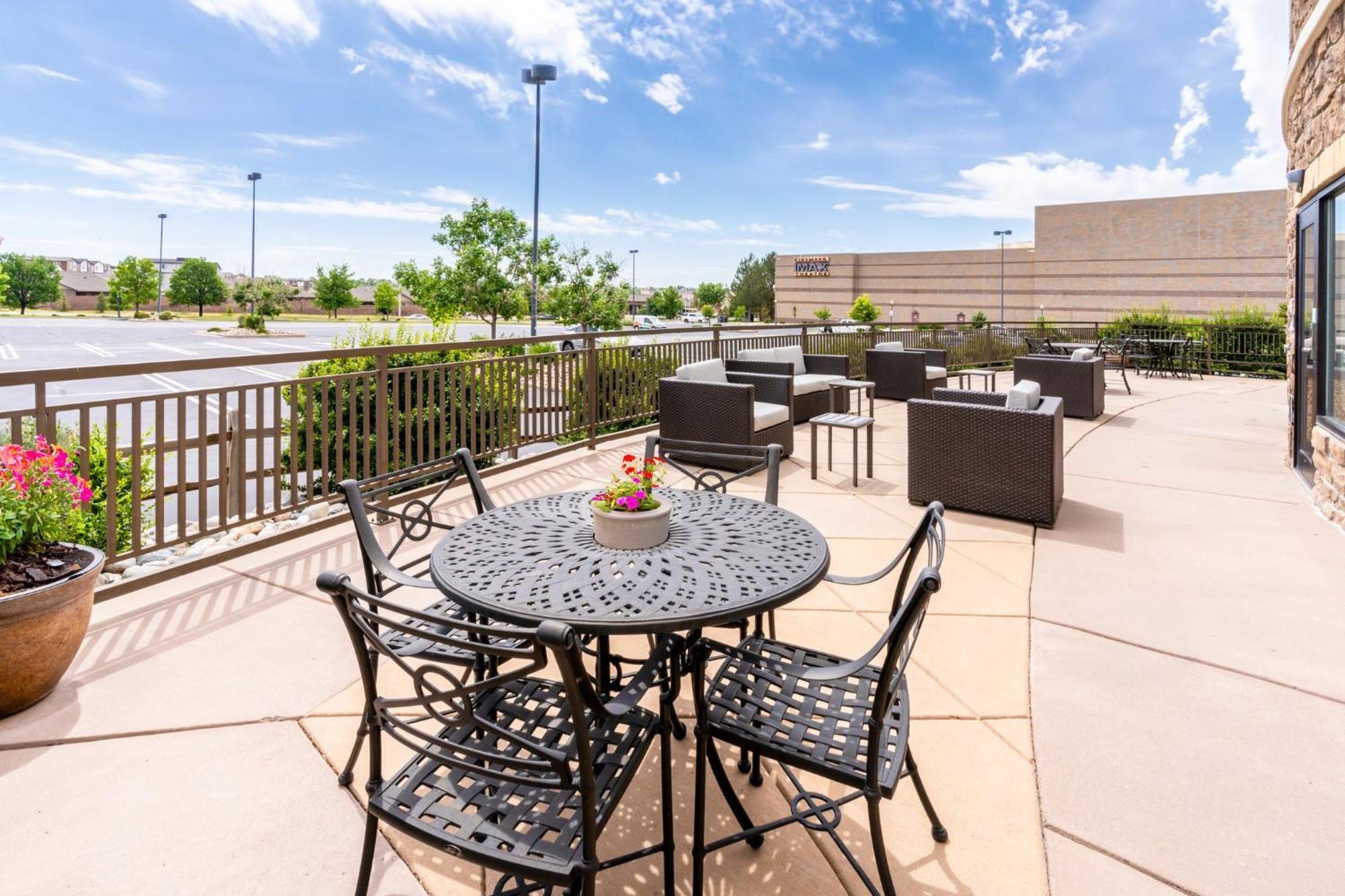 Holiday Inn Express - Colorado Springs - First & Main, An Ihg Hotel Exteriör bild